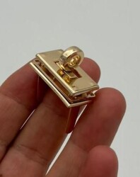 Angel Çanta Aksesuar Light Gold Renk 1.2x2.5 Cm Kilit - Angel Çanta Aksesuar